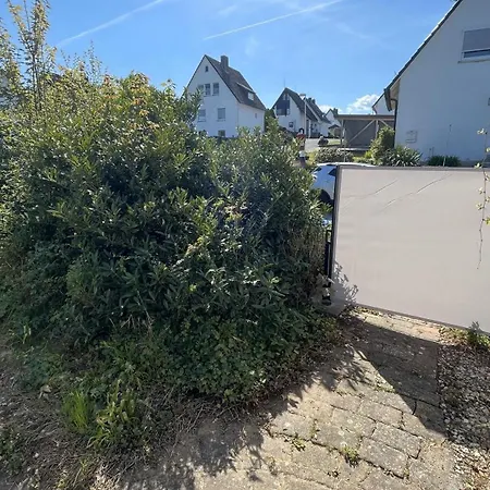 An Der Weinrebe In Mit Garten, 2 Baeder, 2 Schlafzimmer & Kueche - Gratis Parkplaetze Semesterbostad *