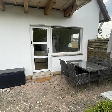 An Der Weinrebe In Mit Garten, 2 Baeder, 2 Schlafzimmer & Kueche - Gratis Parkplaetze Casa de Férias Bad Hersfeld