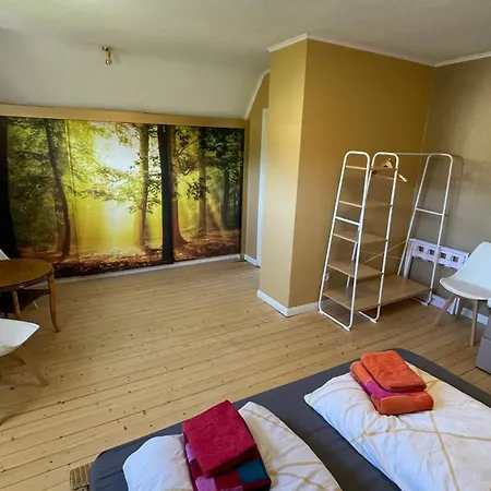 Prázdninový dům An Der Weinrebe In Mit Garten, 2 Baeder, 2 Schlafzimmer & Kueche - Gratis Parkplaetze Bad Hersfeld